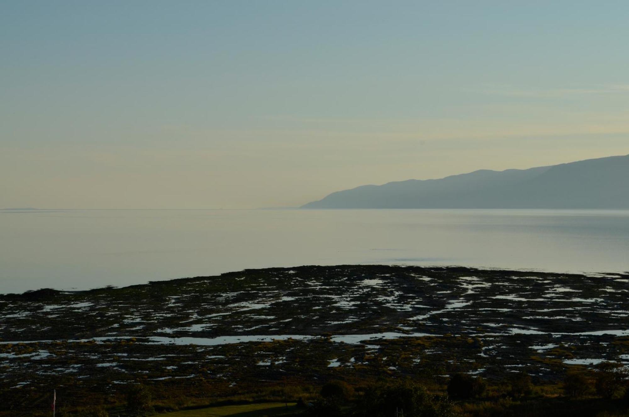 Hotel-Motel Les Voitures D'Eau Isle-aux-Coudres Bagian luar foto
